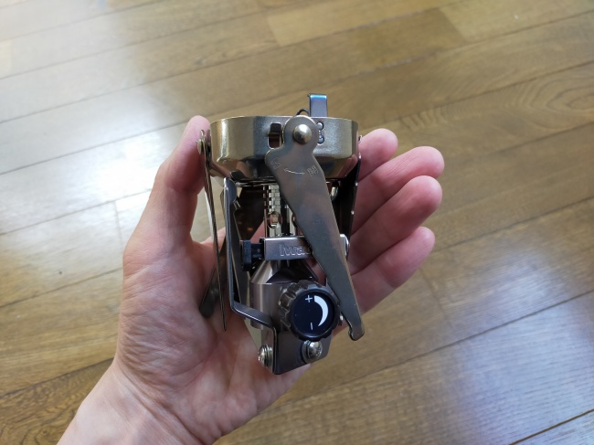 を収納したジュニアコンパクトバーナー